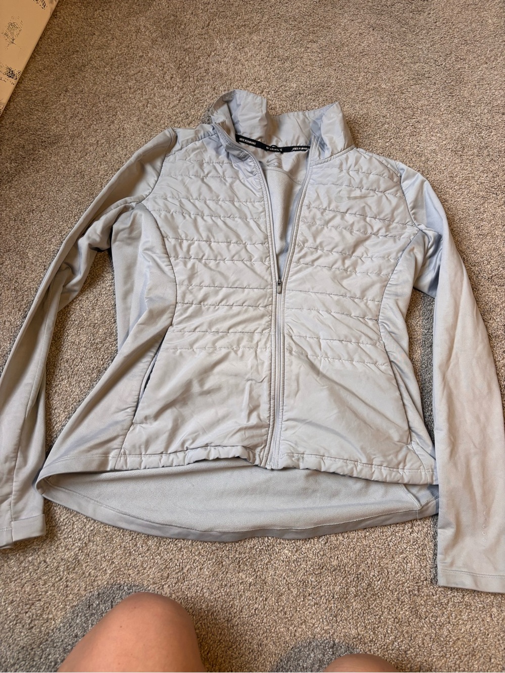 Nike Women's Light Gray Quilted Hybrid Puffer Jacket